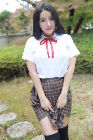 欧美裸体多毛xxxxx_720完整在线观看