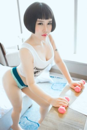 欧美小姐姐街拍_BD国语BD在线观看