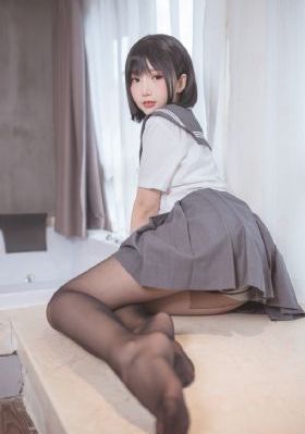 好看的欧美艳星_720完整版观看